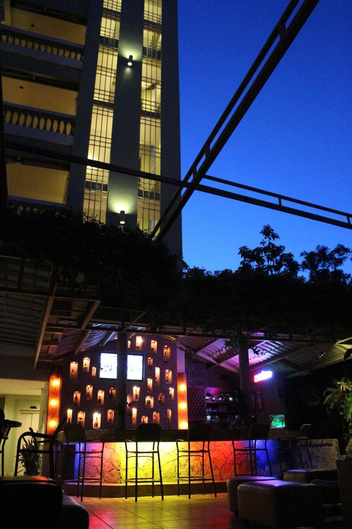 Boutique Hotel La Cordillera San Pedro Sula Exterior photo